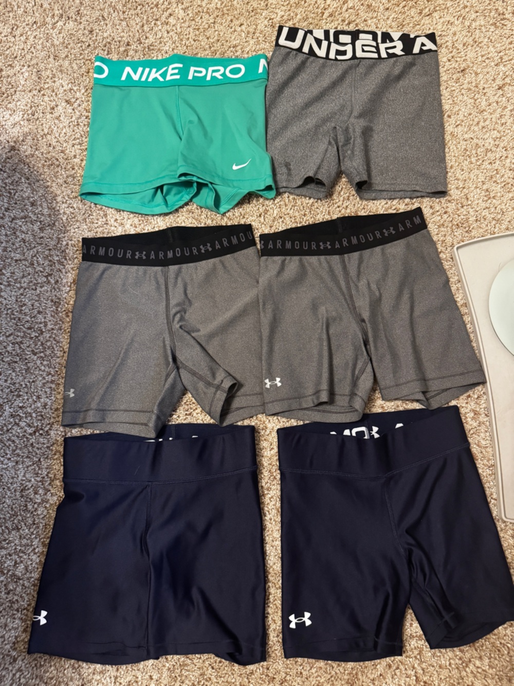 Under Armour/Nike Women’s Compression Shorts Size XS x 6